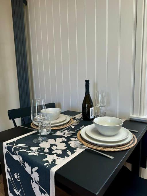 Nᴼ 21 Beautiful Cosy Modern Traditional Cottage Lionel Buitenkant foto