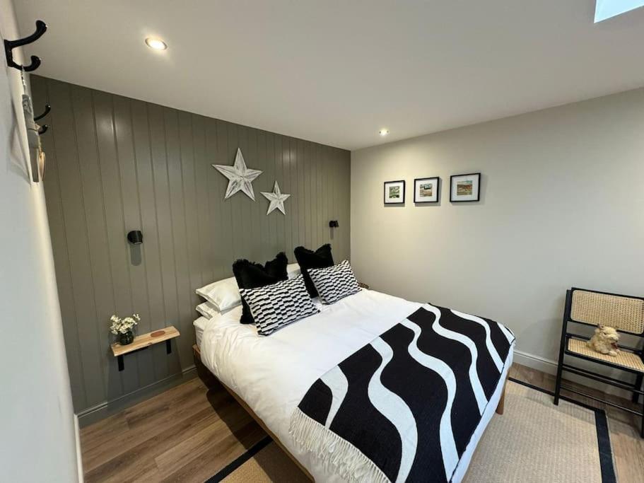 Nᴼ 21 Beautiful Cosy Modern Traditional Cottage Lionel Buitenkant foto